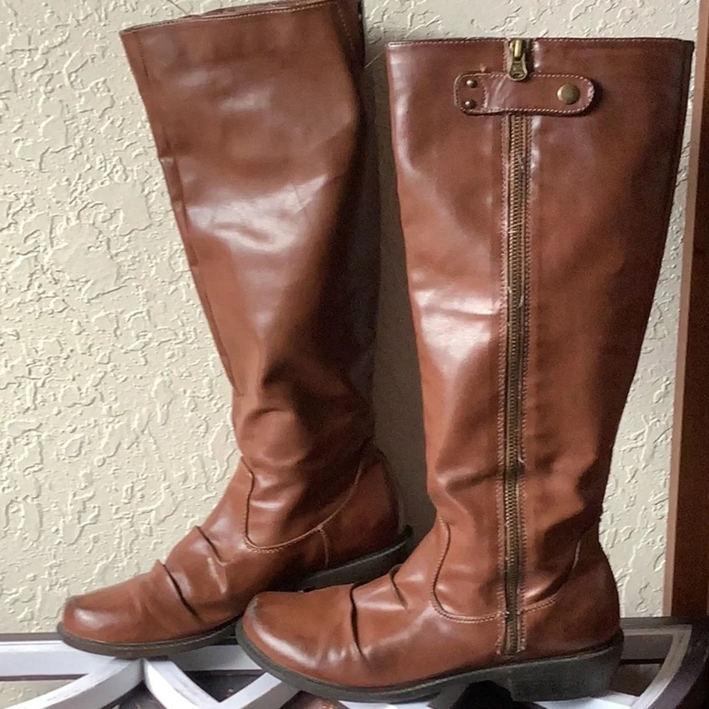 Women’s Tall Brown Leather Riding Boots